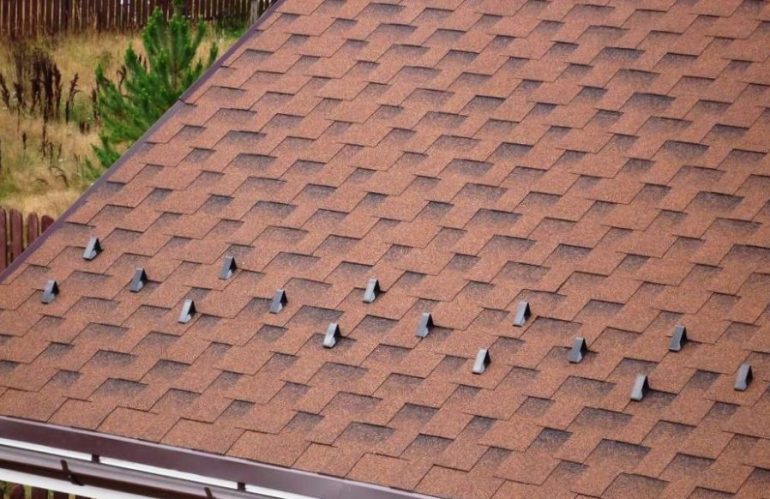Гибкая черепица для крыши: советы эксперта технадзора | Статья от Технониколь