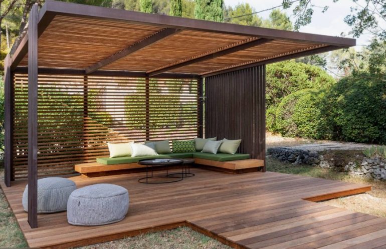 Современные деревянные беседки: тренды, материалы и формы